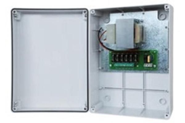 SKILLEYE TL2415IP 24VAC 5A 150VA transformer for outdoors in IP box