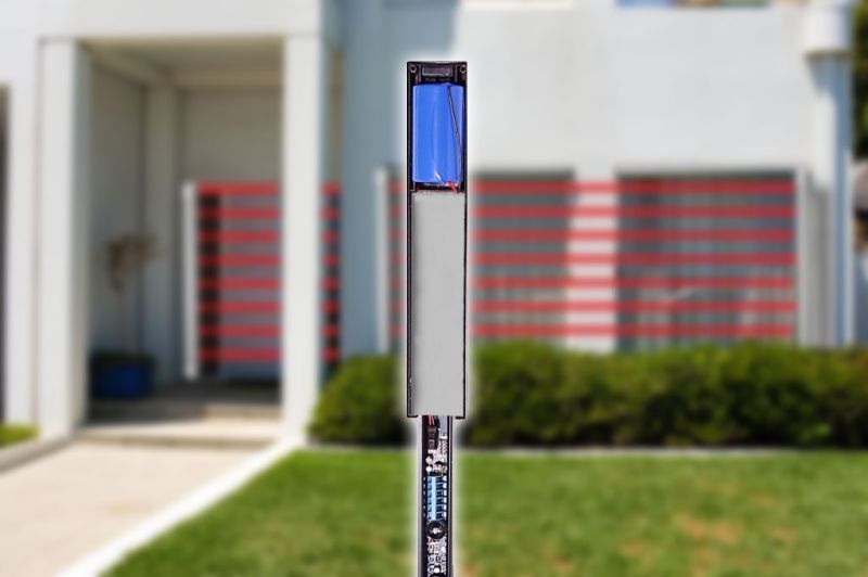 POLITEC SADRIN WSE SMA 620 Mini barrier H 200 cm 6 double optical rays 6TX and 6RX. Range from 1 to 10 m. 3.6V 19Ah battery housing box included and universal TX radio.
