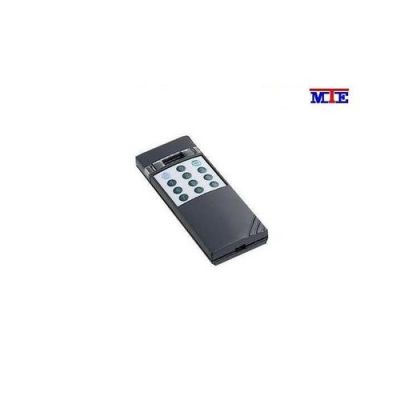 CARDIN TRQ048D16.EUR Trasmettitore a 16 funzioni con display (27MHz AM)