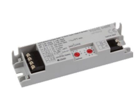 COOPER CSA LIGHTING 40071352528 V-CG-SE 4-400W interface with control input