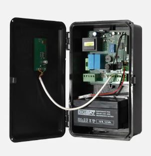 DOMOTIME DCRSGREF Control board for shutters and shutters with 433 MHz receiver