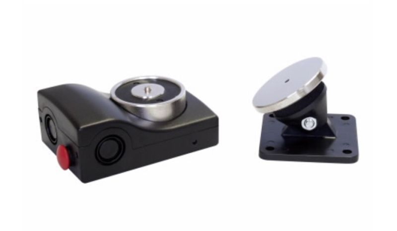 COOPER CSA FIRE 13050-BSP PLASTIC ELECTROMAGNETIC RETAINER 50 KG WHITE