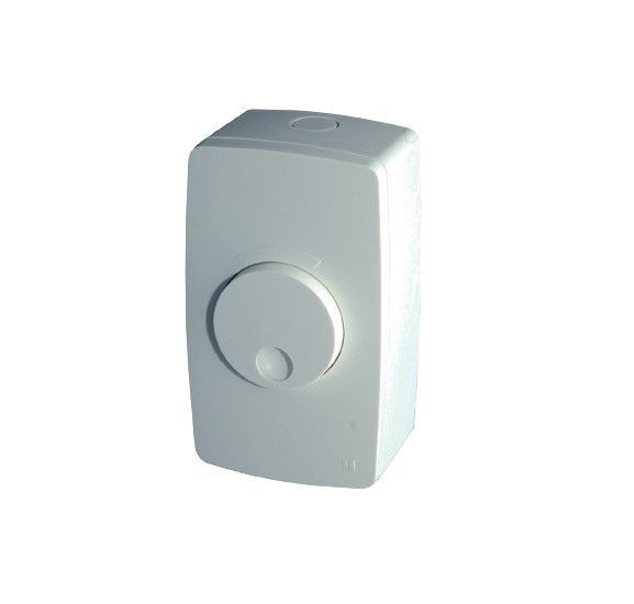 ITC AUDIO 1600-201010 RVP80 80W/100V volume controller protruding from p