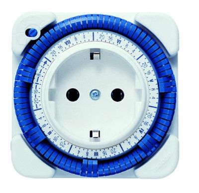 THEBEN 270930 TIMER 27 PRESA SCHUKO 16A 7gg